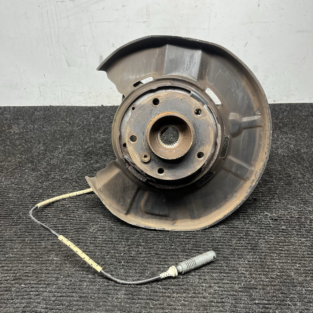 ☑️ 07-13 BMW E82 E88 E90 E92 E93 Rear Driver Hub Spindle Bearing Knuckle OEM