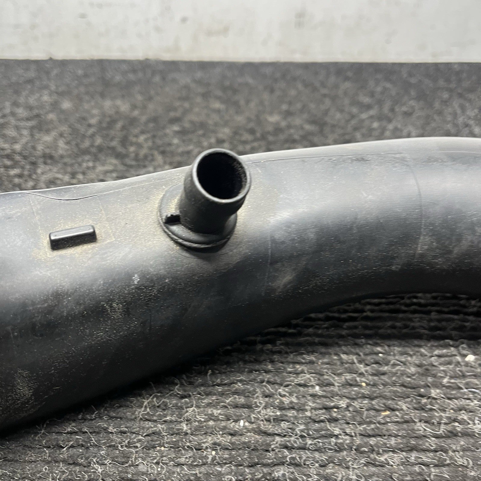 ☑️ BMW F15 X5 X6 35i 3.0L Air Intake Cleaner Duct Tube 7605585 OEM
