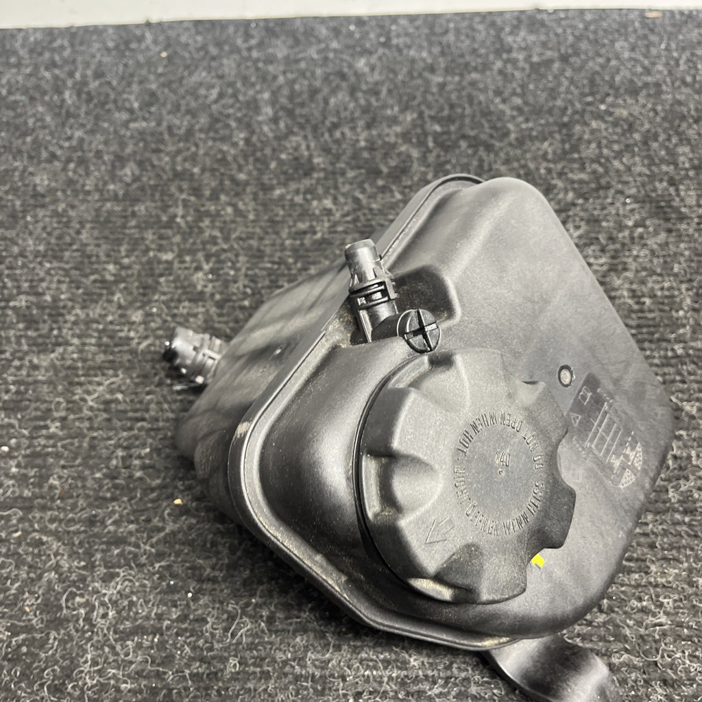 ☑️ 11-13 BMW E88 E90 E92 1/3 Series Engine Radiator Coolant Tank Reservoir OEM