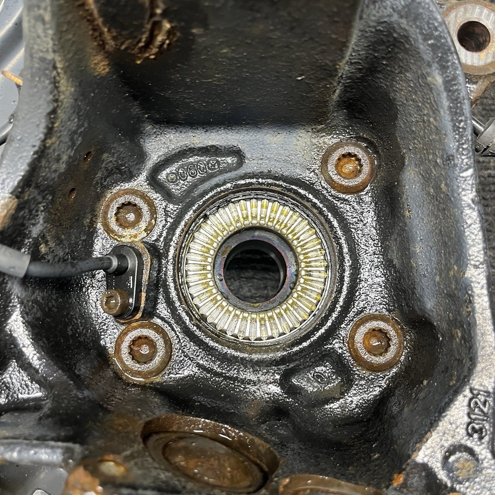 ☑️ OEM BMW F25 F26 X3 X4 AWD Front Right Passenger Hub Spindle Knuckle Bearing