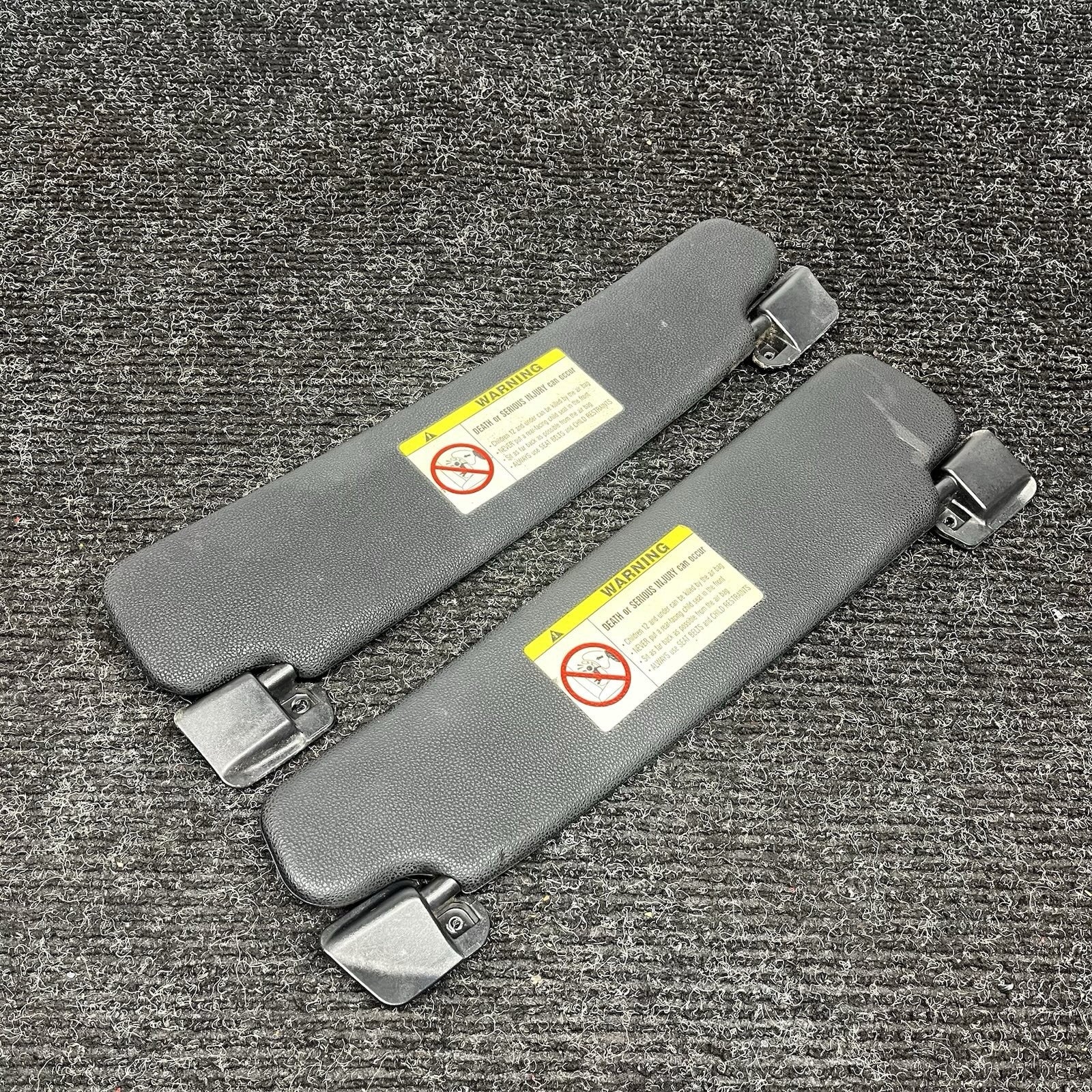 ☑️ BMW E85 Z4 Roadster Cabrio Sun Visor Pair Left Right Black 2003-2008 USED OEM