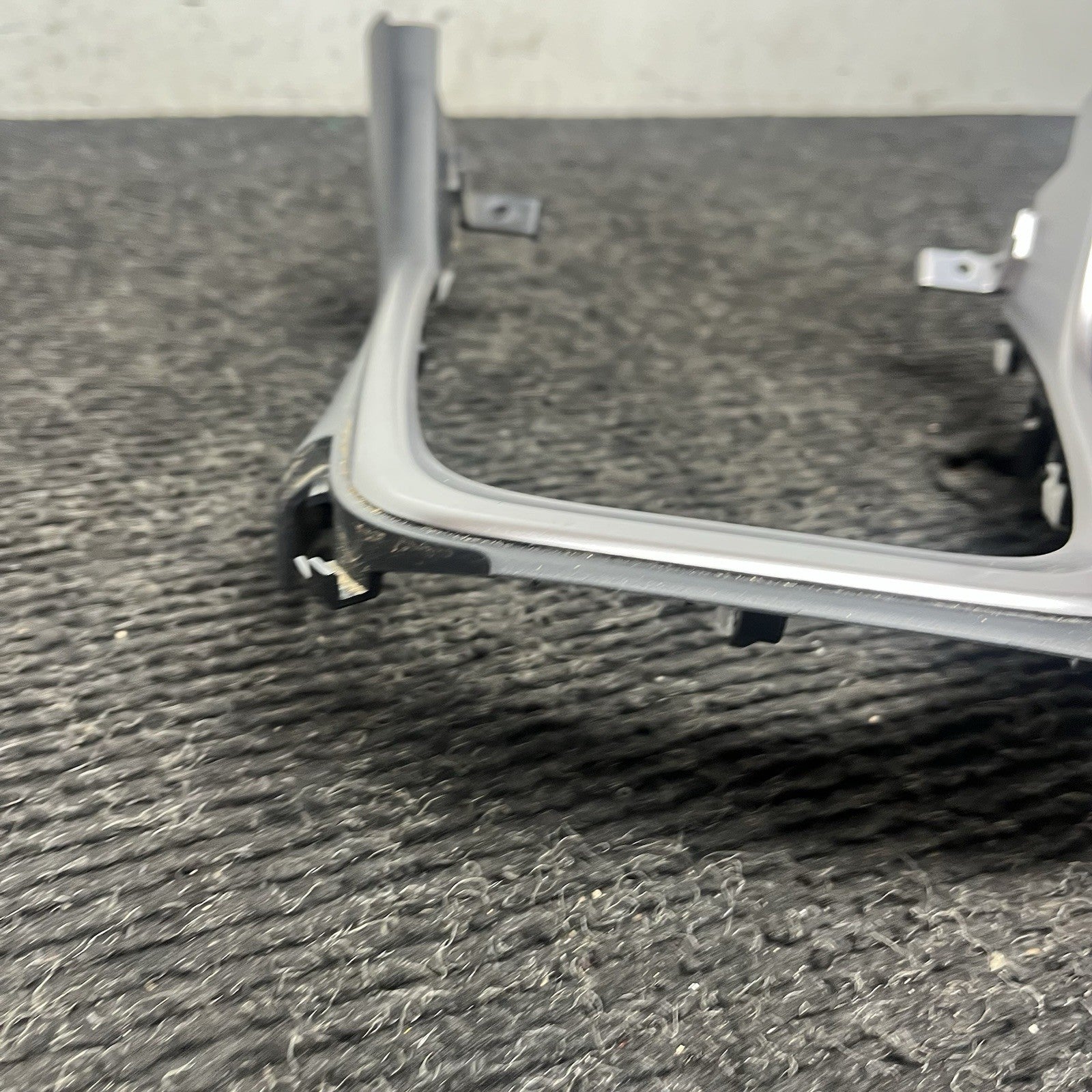 ☑️ 2022-2025 TOYOTA GR86 CENTER CONSOLE GEAR SHIFTER BEZEL TRIM S22009480