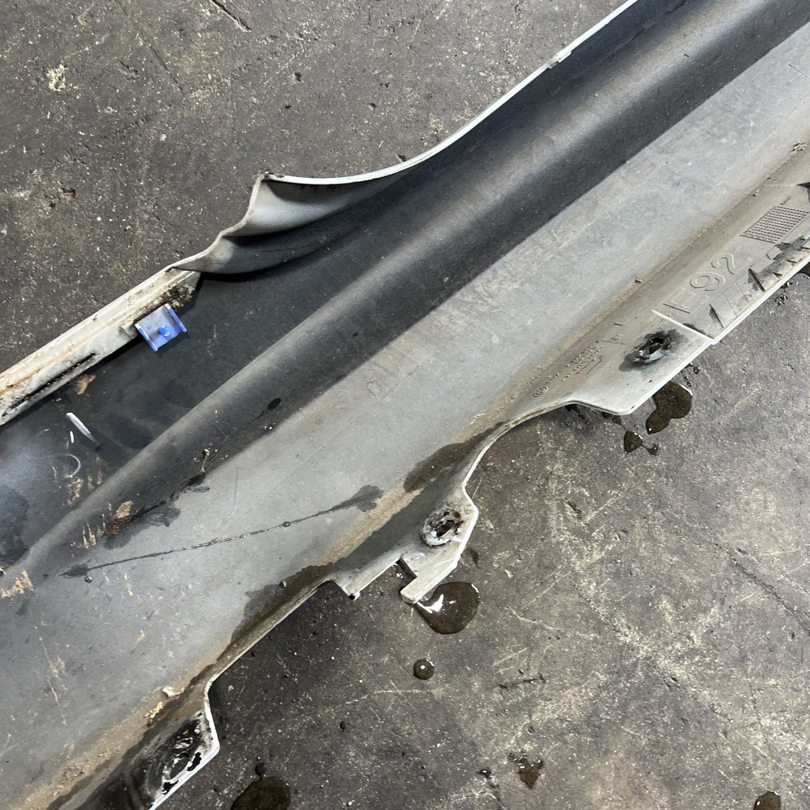 ☑️ 07-13 OEM BMW E92 E93 M3 Left Driver Side Skirt Rocker Panel Mineral White