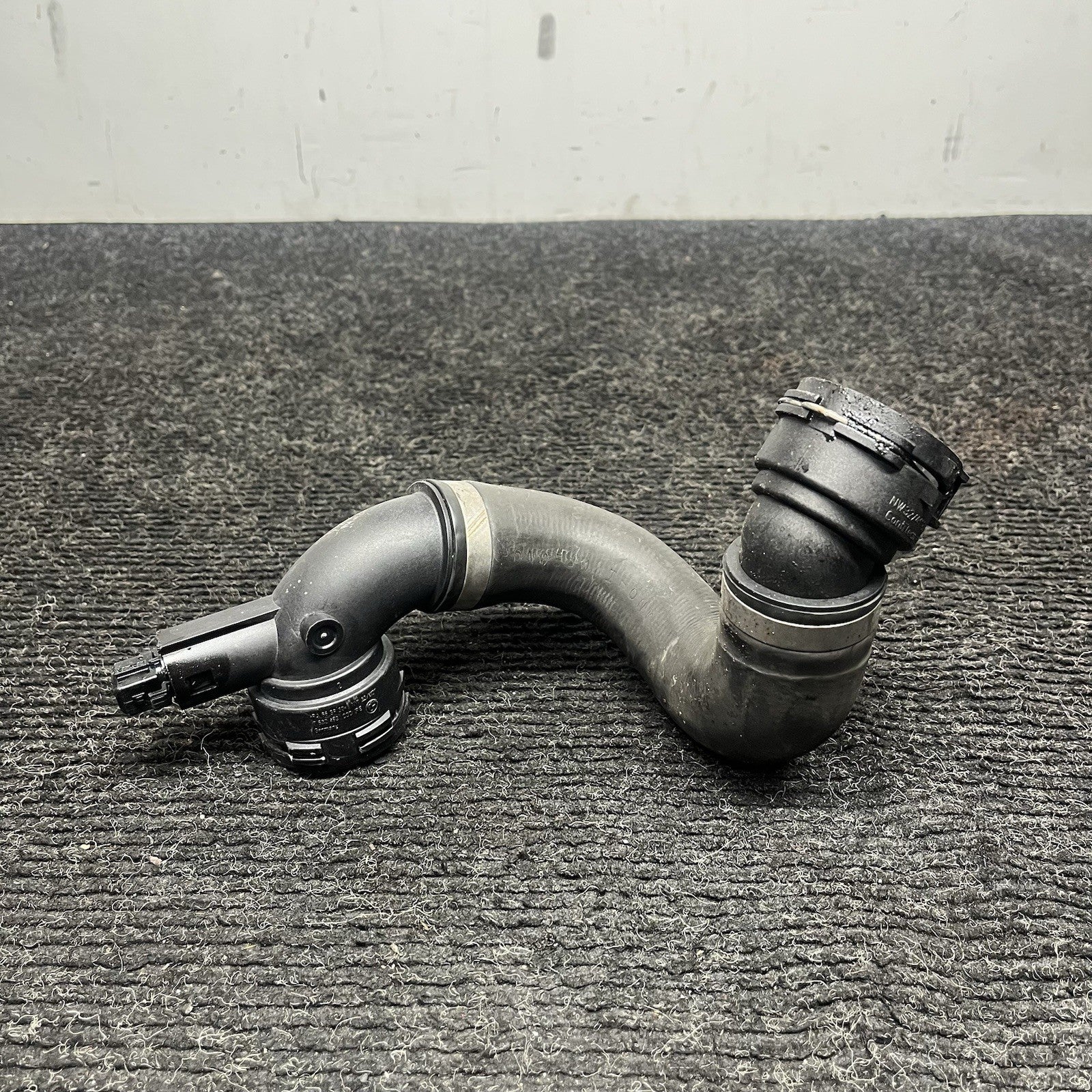 ☑️ 08-13 BMW E90 E82 Front Radiator Lower Coolant Inlet Hose Pipe 7532493 OEM