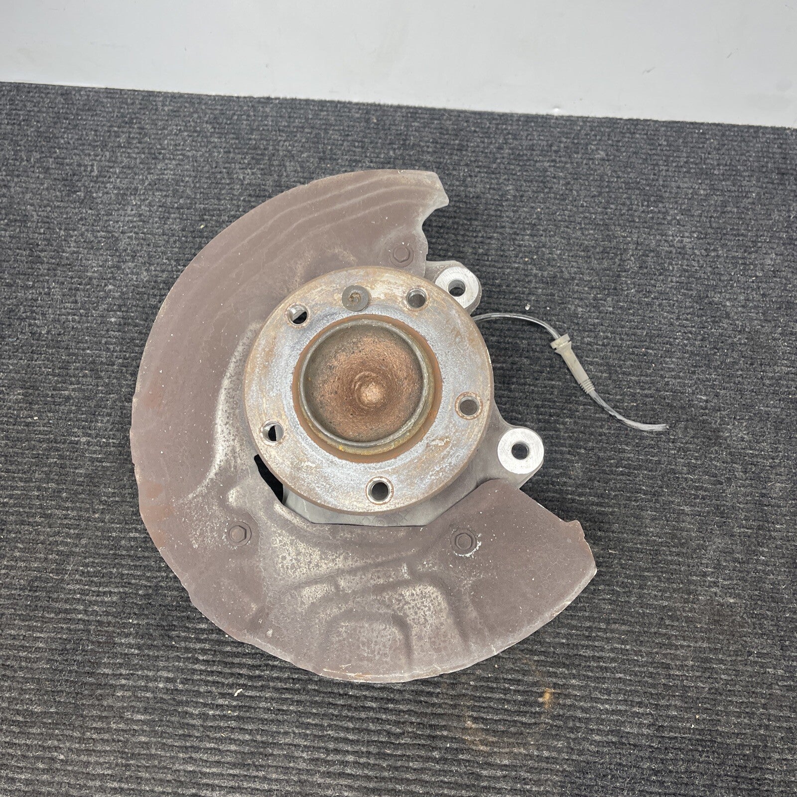 ✅ 06-13 OEM BMW E82 E89 E90 E92 RWD Front Left Suspension Hub Spindle Knuckle