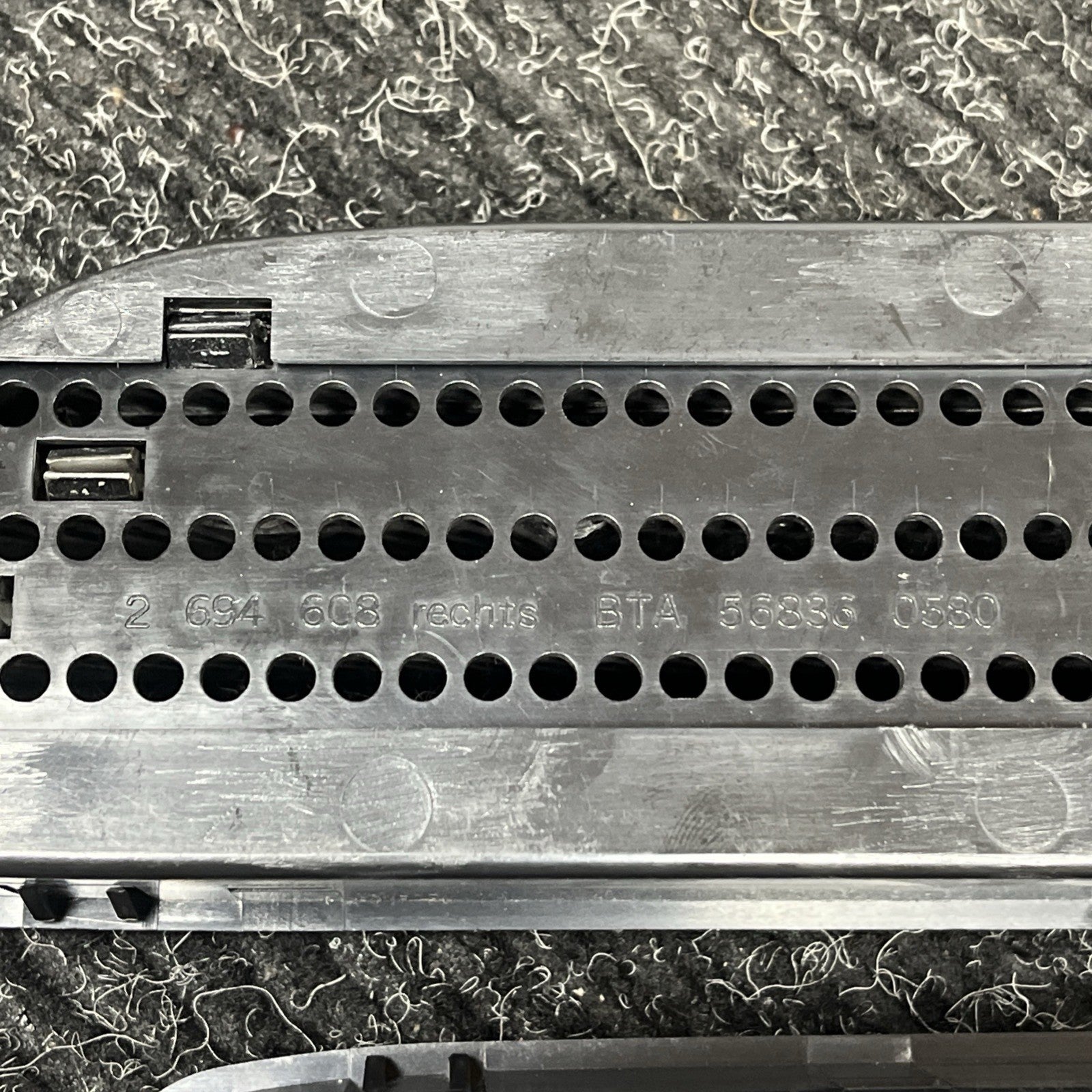 ☑️ 01-06 BMW E46 M3 Right & Left Set Fender Molding Grill Vent Trim Set