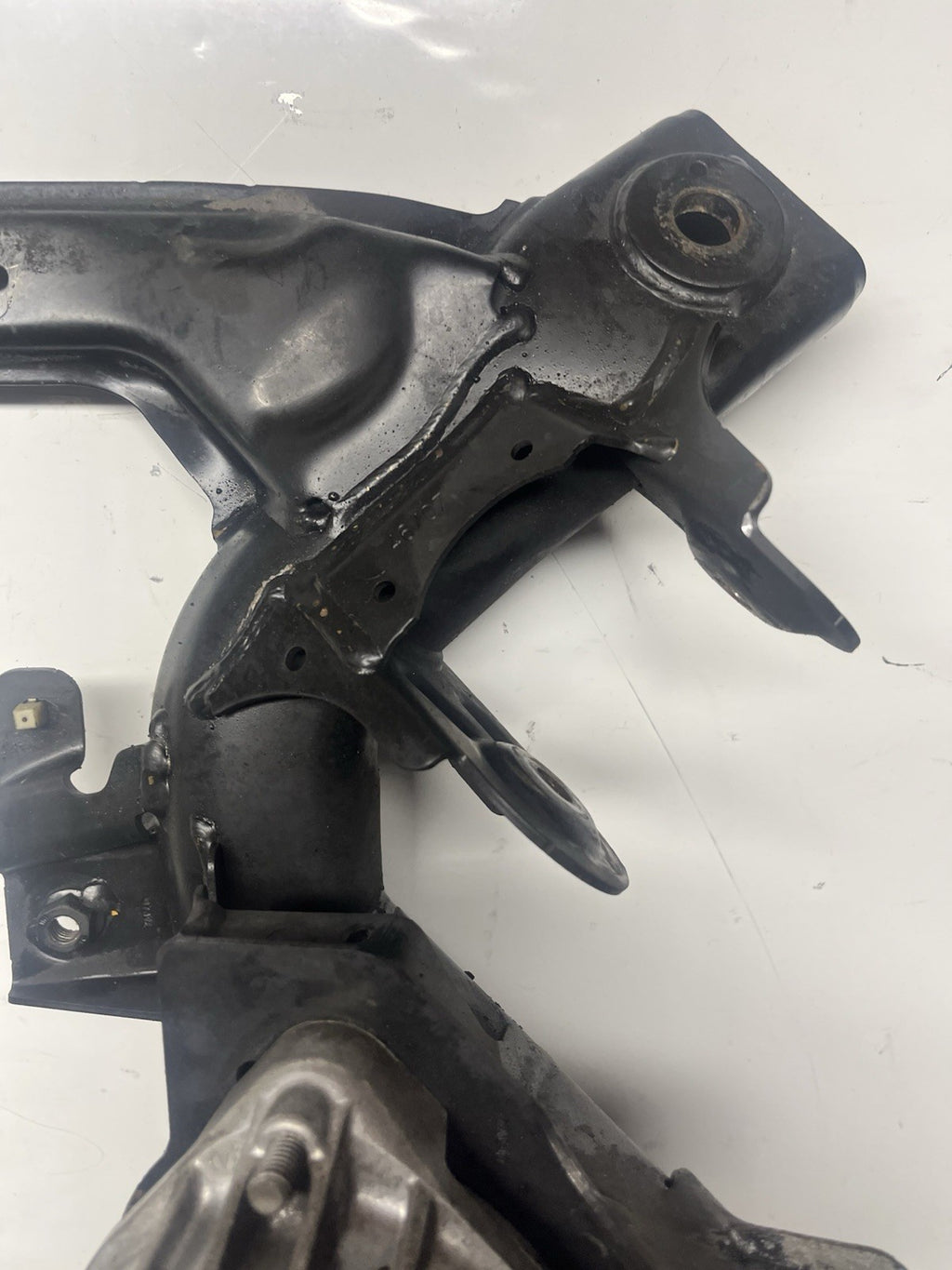 ☑️ 06-13 BMW E90 E92 3 Series Xi AWD Front Axle Crossmember Subframe Support OEM