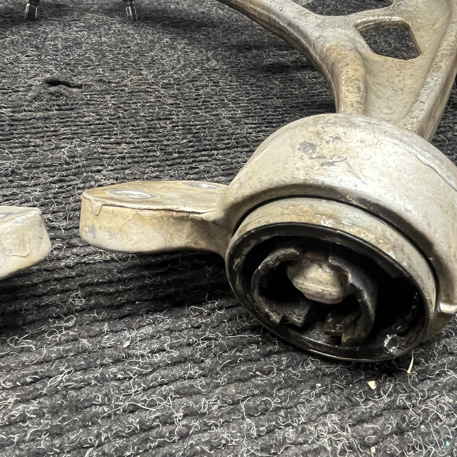 ☑️ 00–06 BMW E46 3-Series RWD E85 Z4 Front Lower Control Arm Wishbone Pair OEM