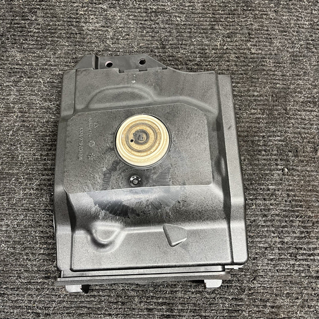 ☑️ 12-18 BMW F30 328i 320i Left Side Subwoofer Speaker Hi-Fi System 9210149 OEM