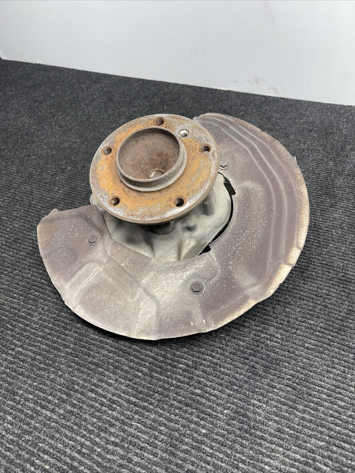 BMW E92 E82 135i 335i FRONT RIGHT SIDE SPINDLE KNUCKLE HUB BEARING ASSEMBLY OEM