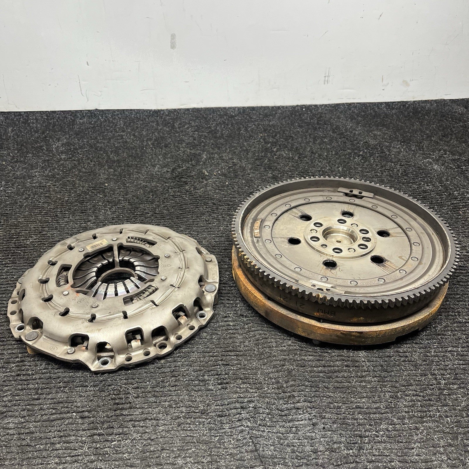 ☑️ 09-13 BMW N54 Manual 6 Bolt Dual Mass Flywheel w Clutch Kit 135i 335i
