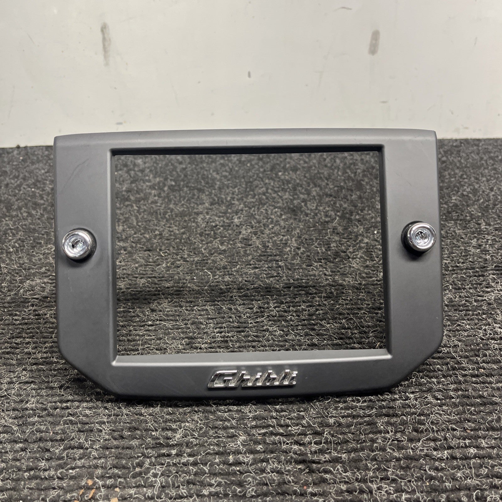 ☑️ Dashboard Center Display Screen Bezel Maserati Ghibli 089510000102 14-2018