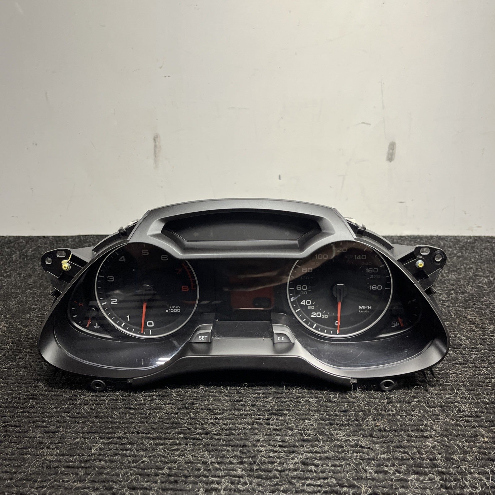 ☑️ 2013-2016 AUDI A4 OEM 109k  INSTRUMENT GAUGE CLUSTER 8K0920983A