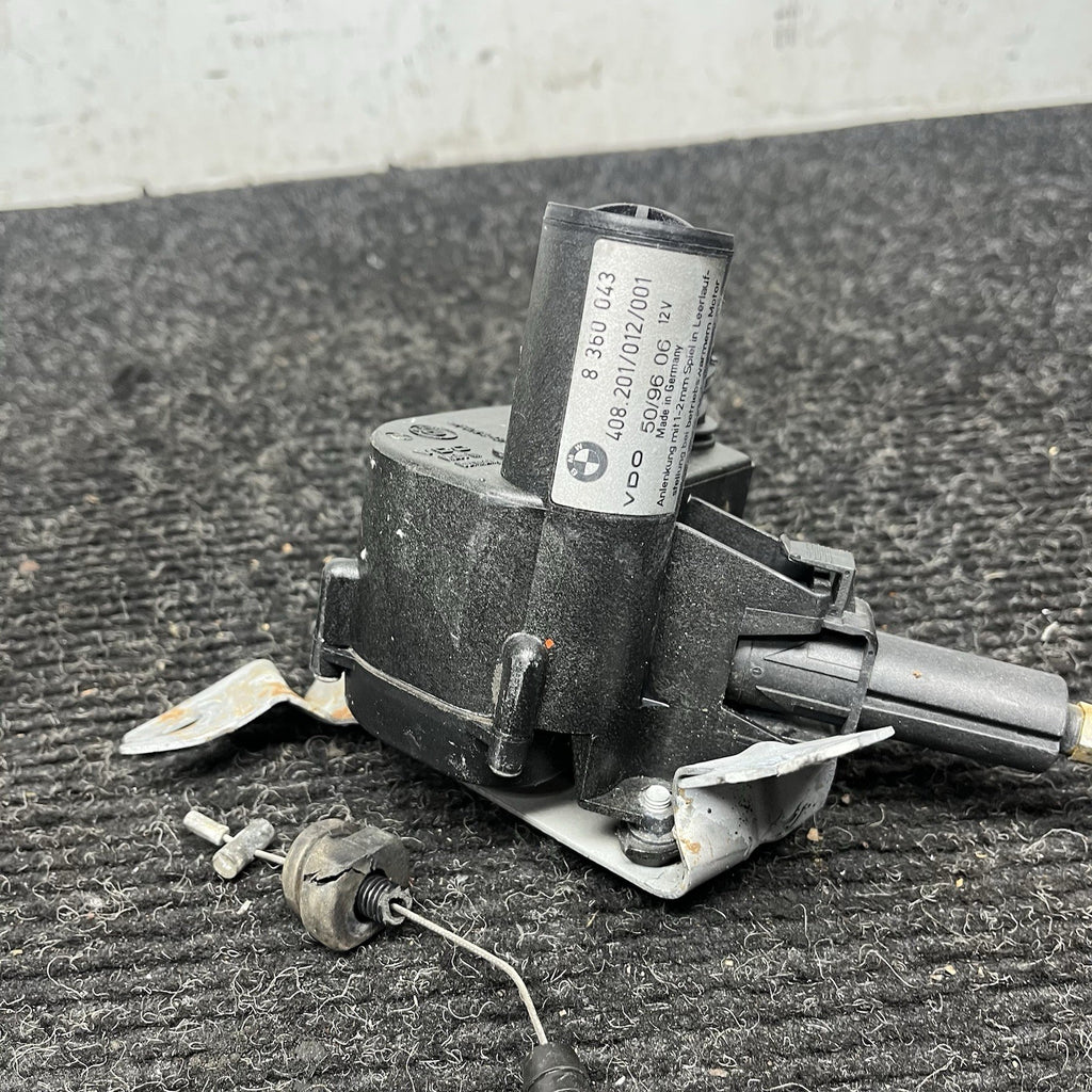 ☑️ 95-99 BMW E36 328ic 3-SERIES CRUISE CONTROL ACTUATOR MOTOR 8360043 OEM