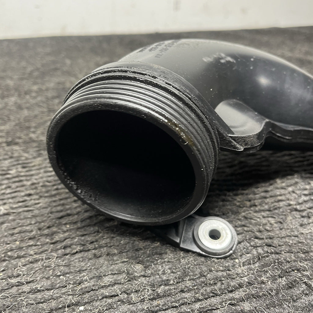 ☑️ 07-13 BMW E90 E92 335i Engine Air Intake Duct Hose Tube Pipe 13717599290 OEM