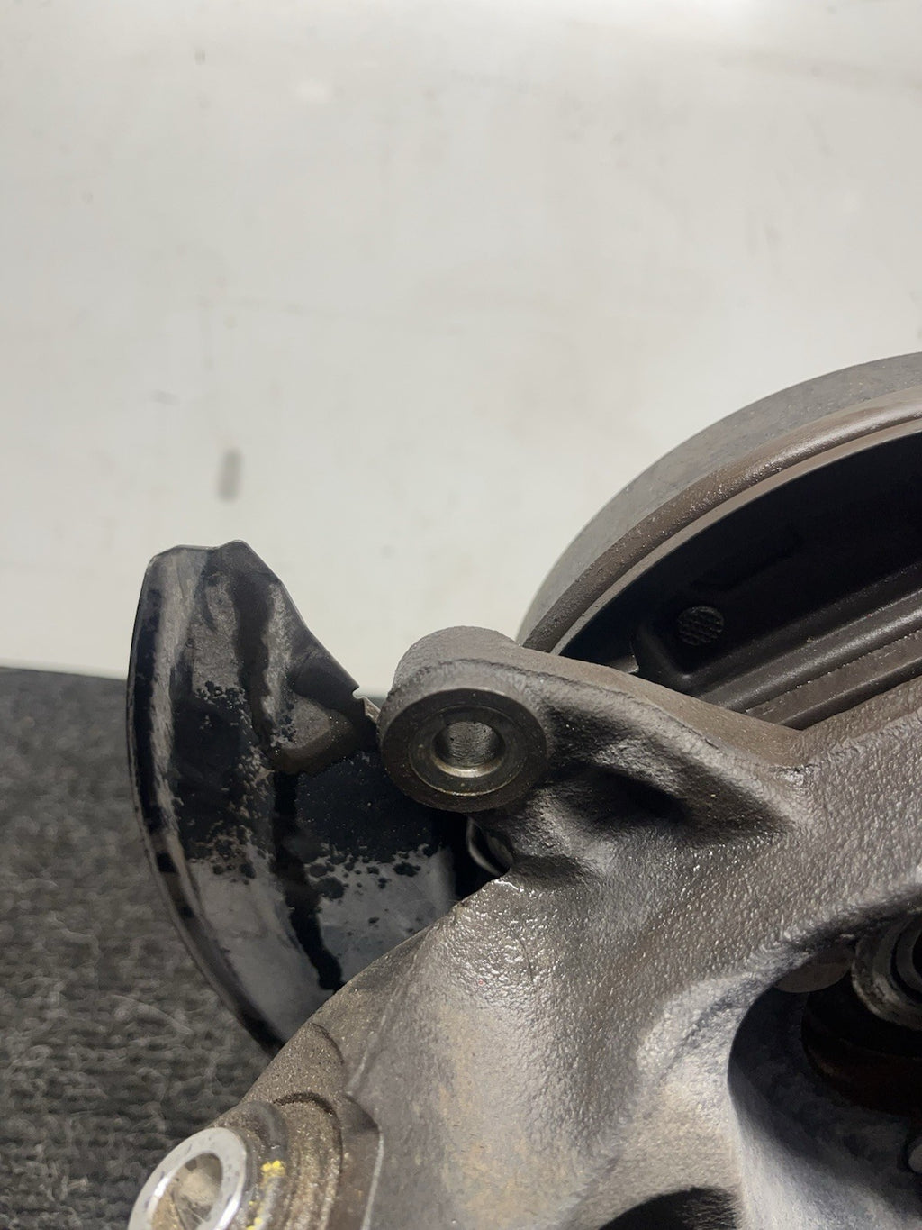 ☑️ 2015-2019 Subaru WRX Spindle Knuckle Hub Rear Left Driver LH OEM 15-19