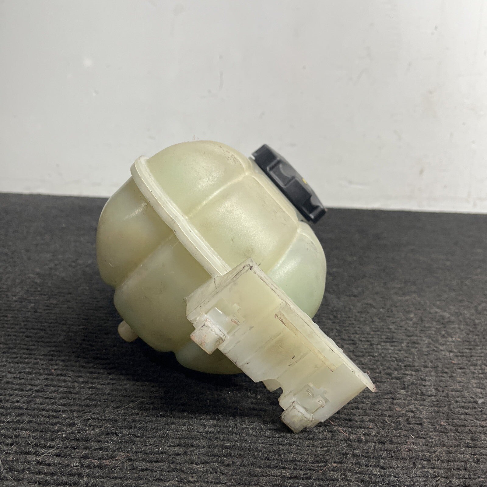 ☑️ 12-16 BMW 335I 435I F30 F32 RADIATOR COOLANT FLUID RESERVOIR TANK OEM