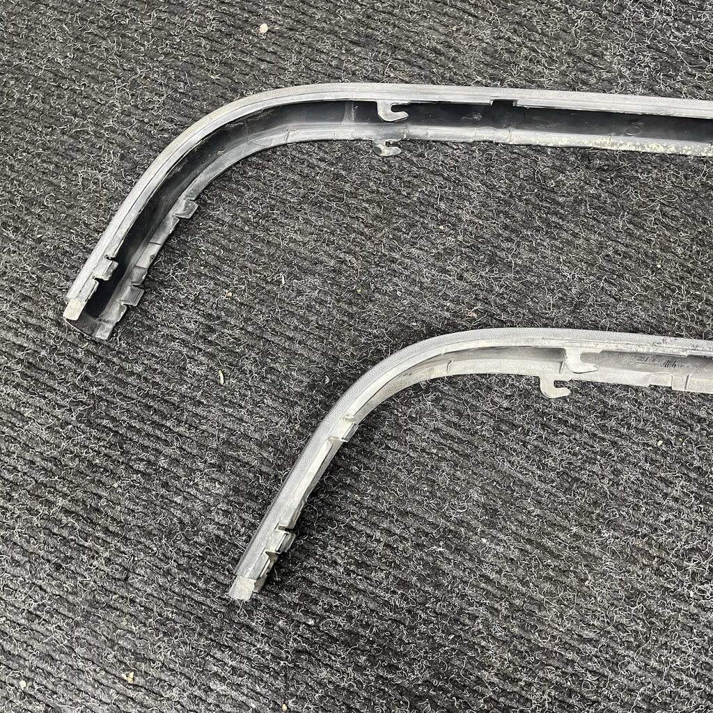 ☑️ 94-99 BMW E36 328i SEDAN SET OF 3 REAR BUMPER TRIM STRIP MOLDING OEM