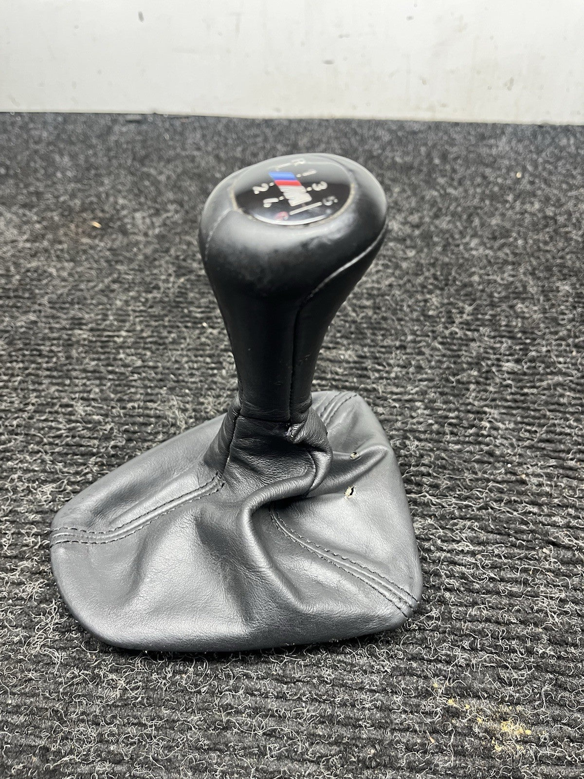 ☑️08-13 BMW E90 E92 E93 M3 LEATHER SHIFTER shift gear KNOB 6-SPEED ORIGINAL NOTE