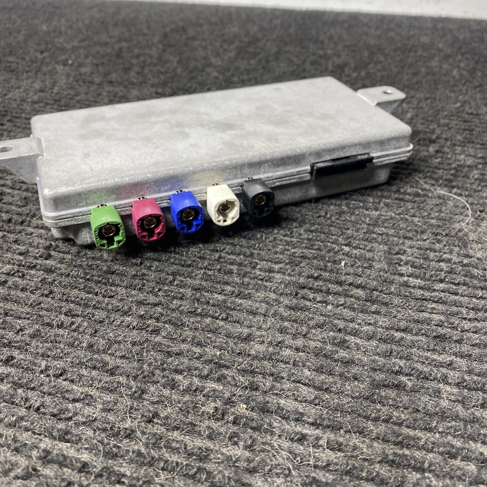 ☑️ 10-18 BMW F30 F10 F06 F13 TOP REAR SIDE VIEW CAMERA CONTROL MODULE ECU OEM