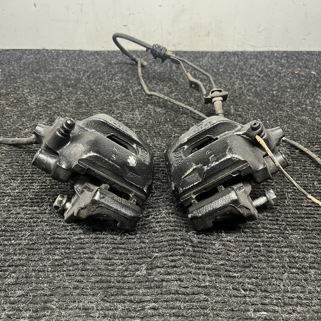 ☑️ 03-08 BMW E86 E85 Z4 3.0L RWD SET OF 2 REAR LEFT & RIGHT BRAKE CALIPER OEM