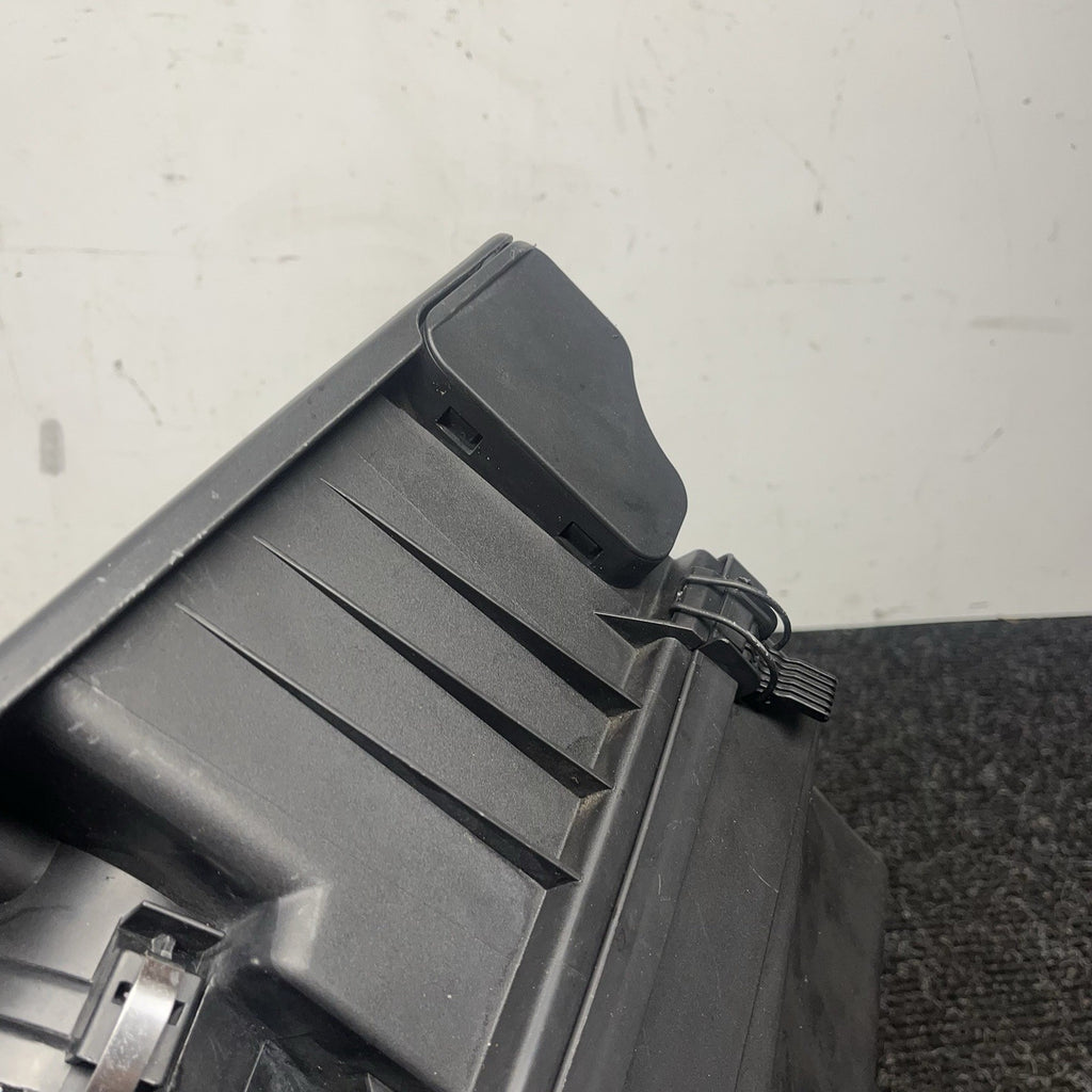 ☑️ 2003-2005 BMW Z4 E85 E86 Air Intake Cleaner Filter Box Assembly 7-513-956 OEM