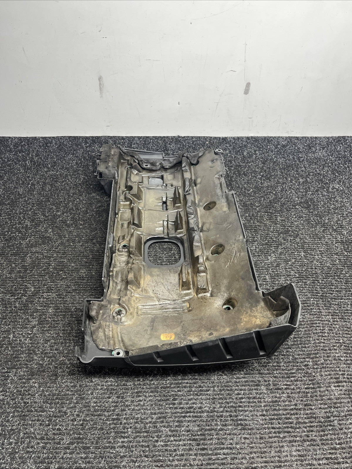 ☑️ OEM BMW E88 E90 E92 E93 Engine Cover N54 Head Cylinder Ignition Coil Covering
