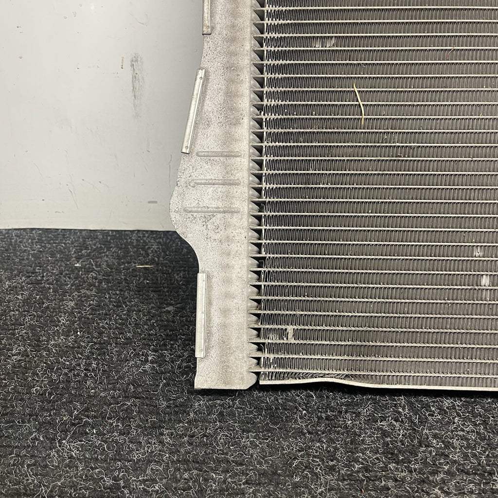 ☑️ 2011–2013 BMW X5 E70 / 2008–2014 BMW X6 E71 N55 RADIATOR 7533472 OEM