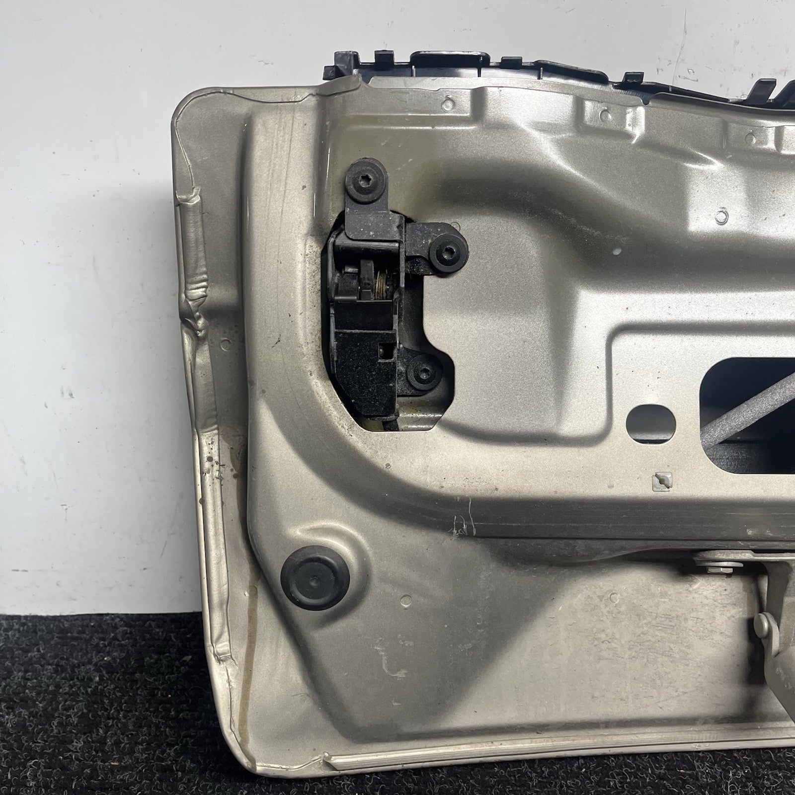 ☑️ BMW 2007-2013 E70 X5 REAR LOWER TAILGATE LIFTGATE TRUNK OEM