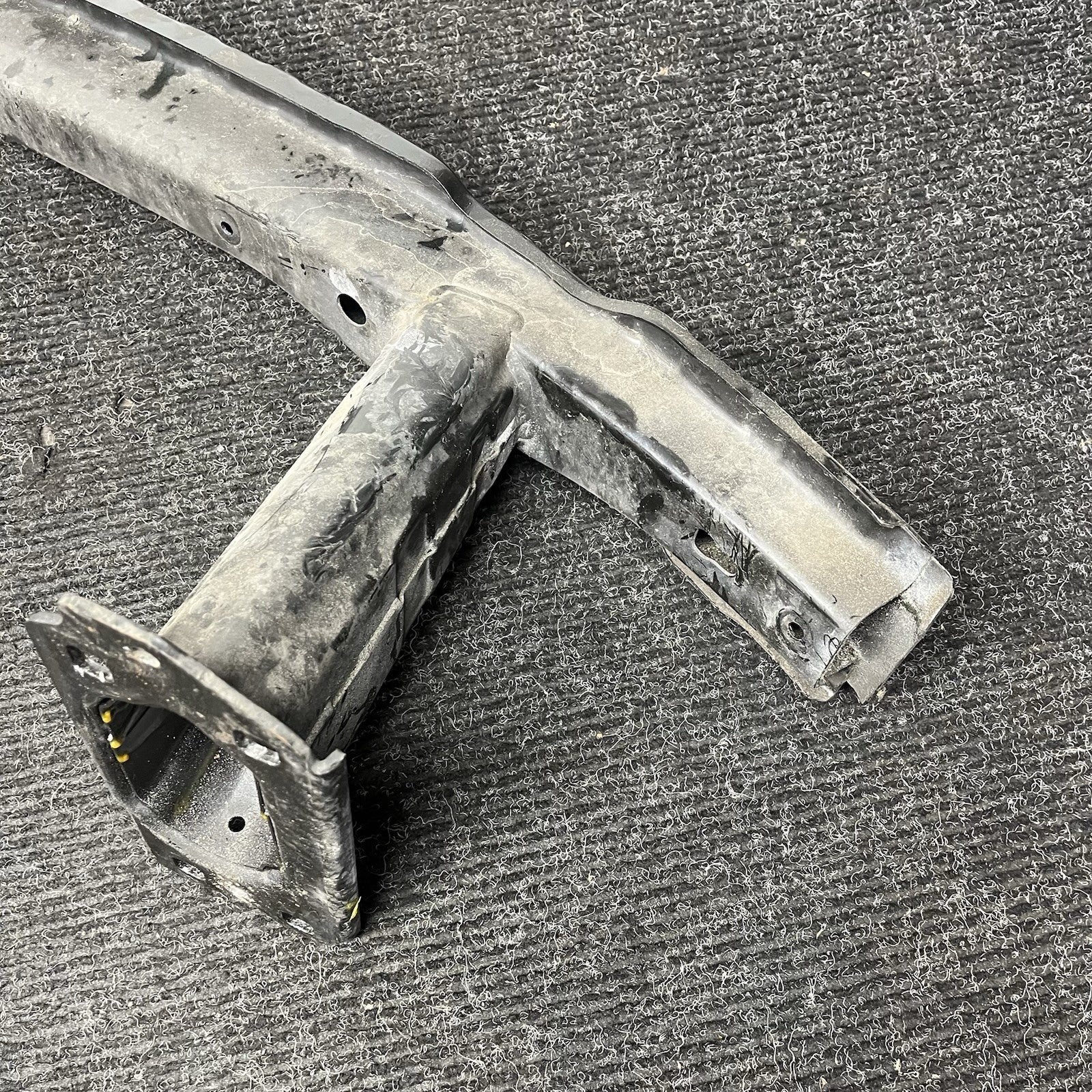 ☑️ OEM BMW E82 E88 128i 135i Front Support Frame Bumper Reinforcement Rebar Bar