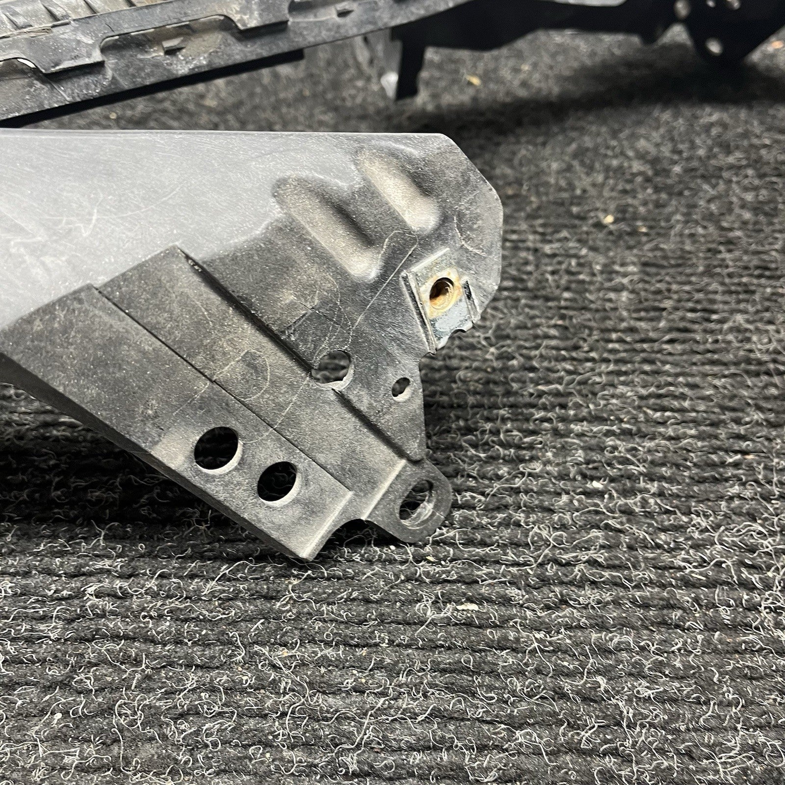 ☑️ 2013 Subaru FRS Passenger FR Headlight Bracket Assembly Trim OEM