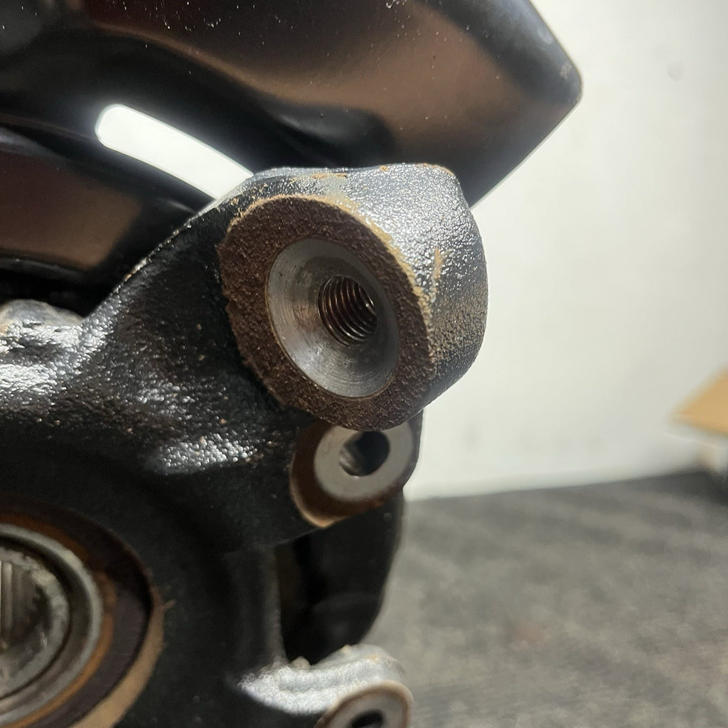 ☑️ 07-13 BMW E82 E88 E90 E92 E93 Rear Driver Hub Spindle Bearing Knuckle OEM