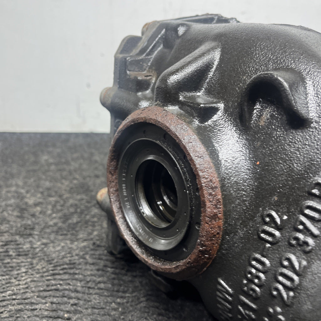 ☑️ BMW OEM Differential 7603750 Manual Transmission 3.91 Ratio 1-2-3-4 Series