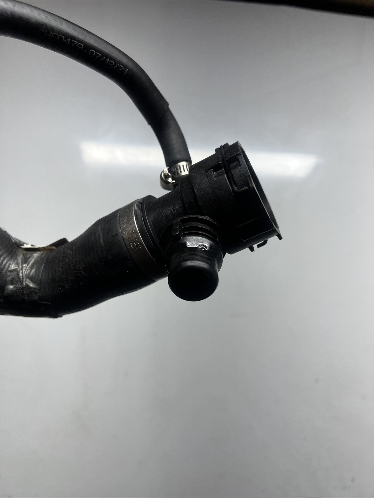 ☑️ BMW 2006-2013 E90 E92 E82 UPPER RADIATOR COOLANT HOSE COOLING LINE OEM