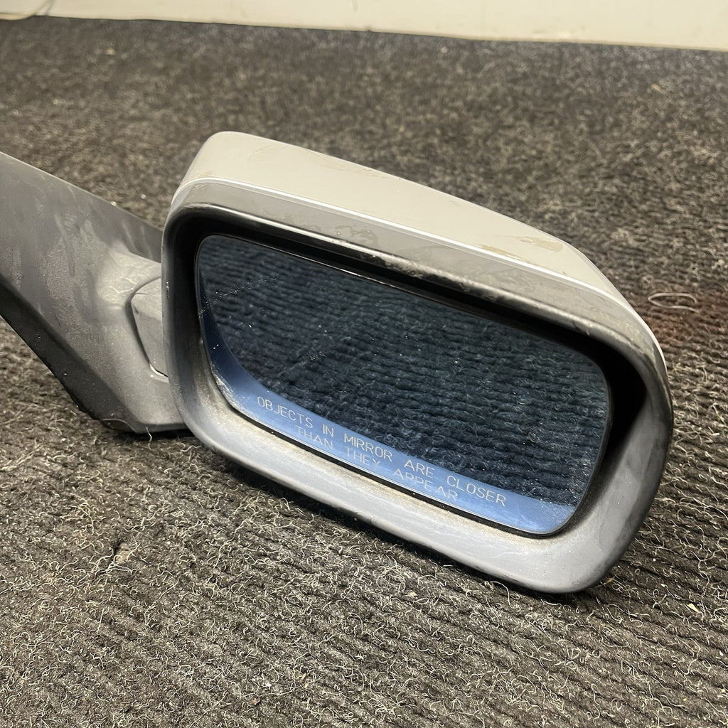 ☑️ 2001–2006 BMW 330i E46 Sedan Front Right Passenger Side Mirror OEM