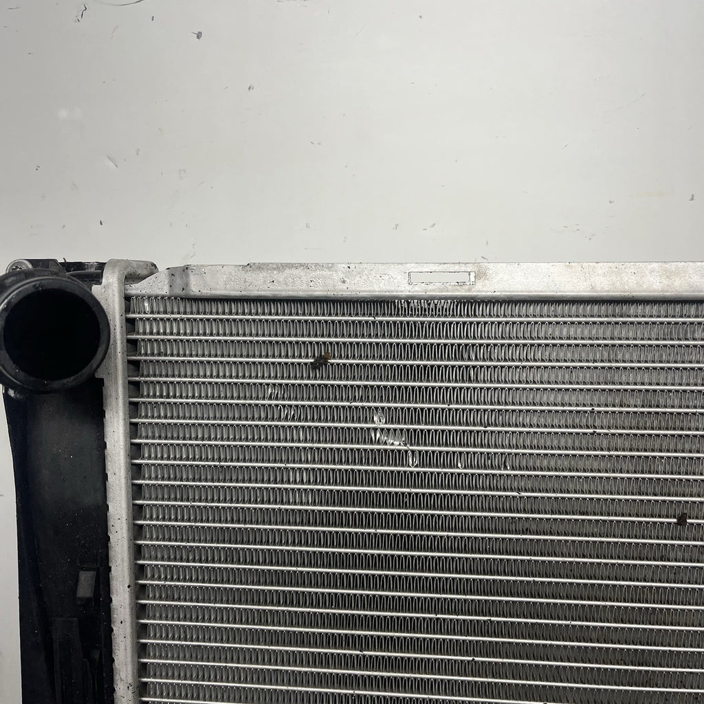 ☑️BMW E93 E92 E90 E82 328I N52 Engine Radiator Ac Condenser Assembly OEM