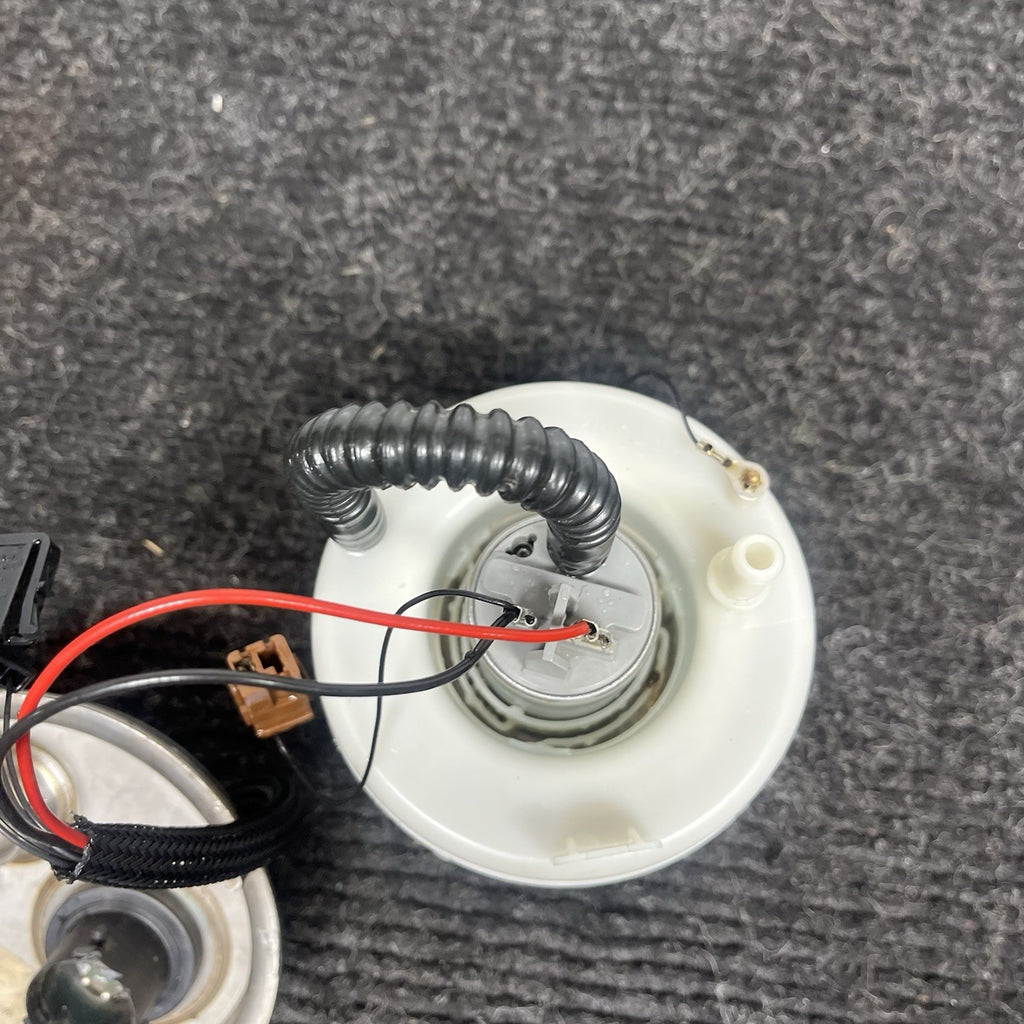 ☑️ 2007-2013 BMW 328i N51 E90 GENUINE OEM FUEL PUMP N51B30A 16147194207 7194207