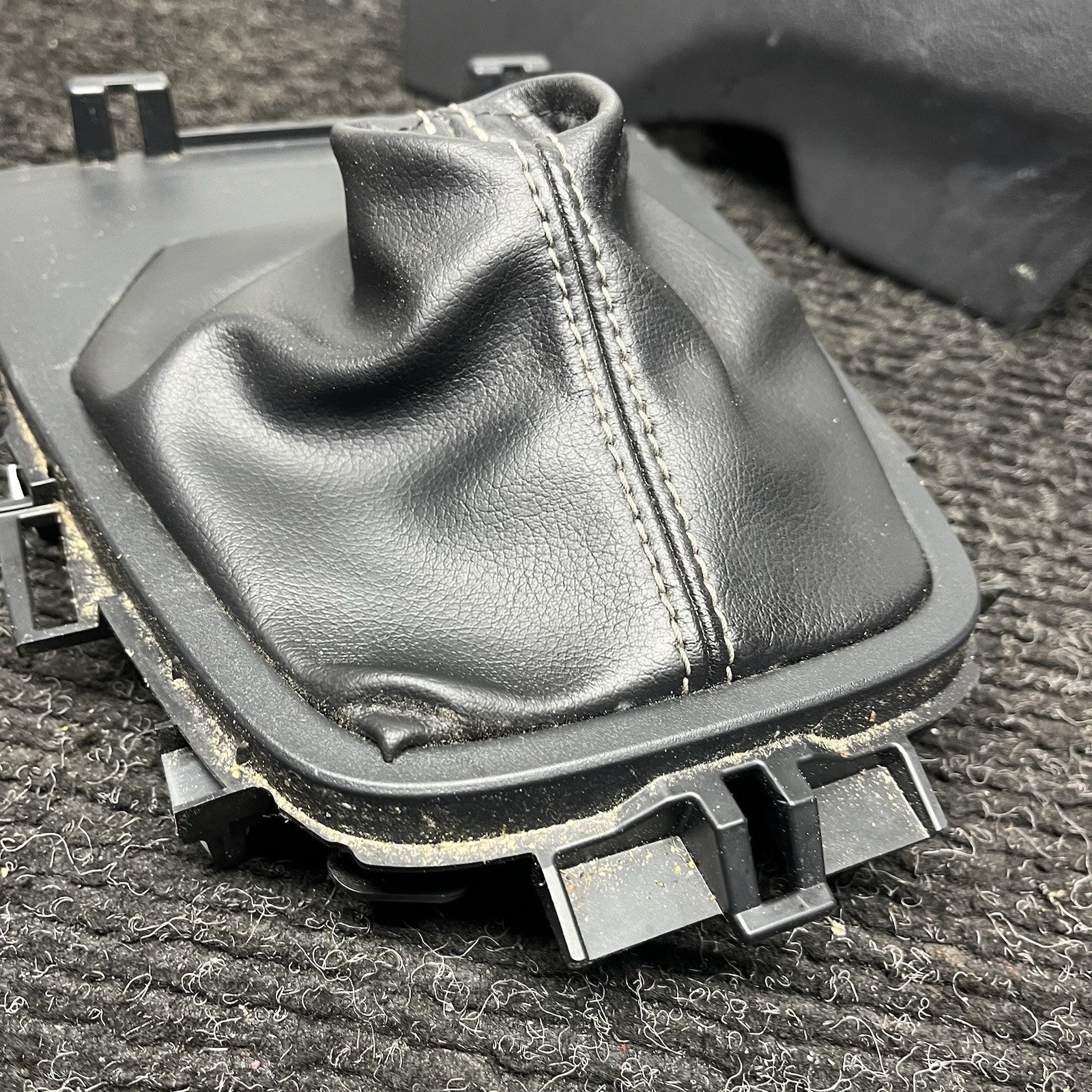 ☑️ 2022-24 Toyota GR86 Shifter Trim Boot and Bezel W Handbrake Boot 92122CC000
