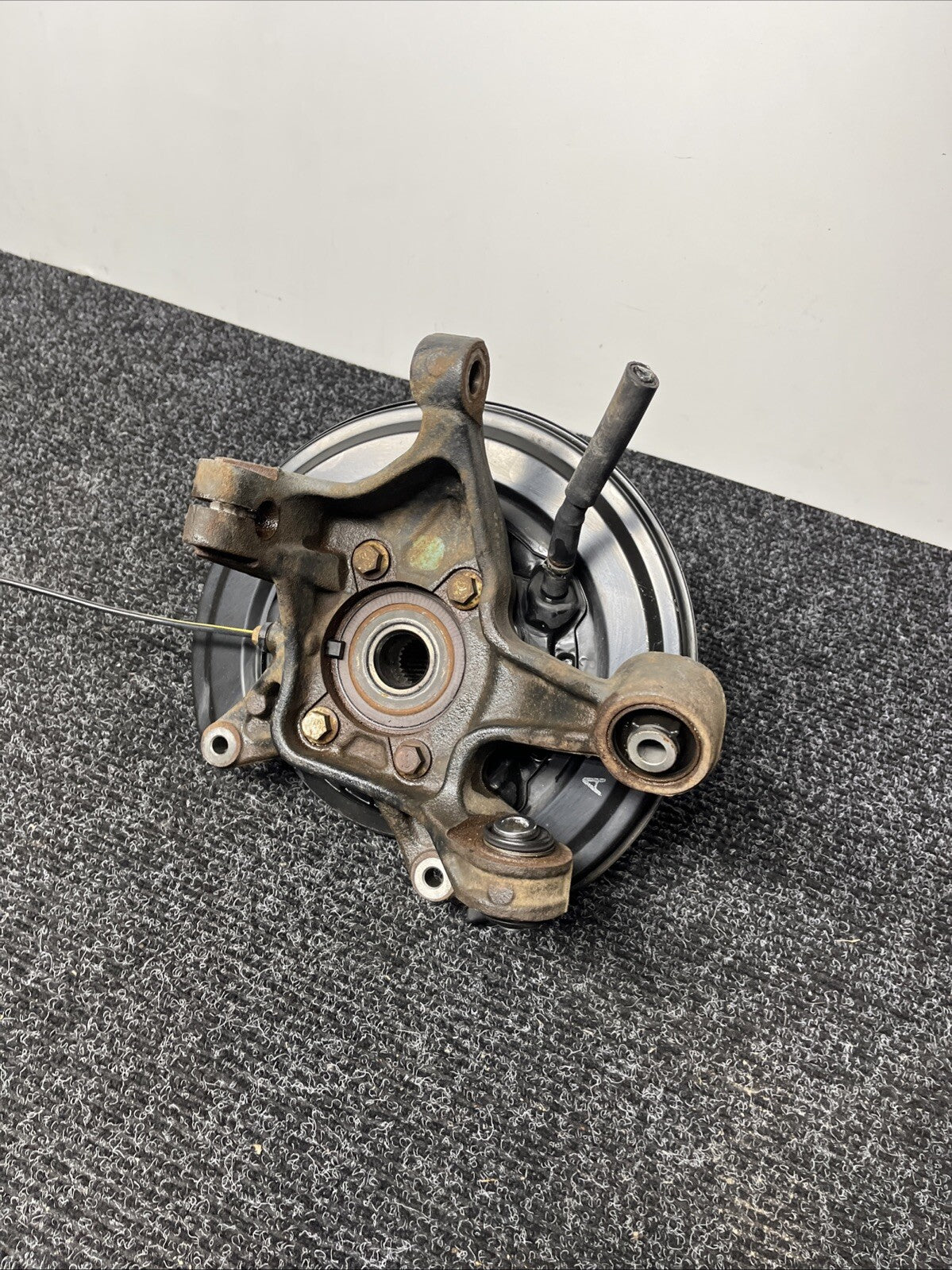 ☑️ 2022-2023 TOYOTA GR86 REAR LEFT DRIVERS SPINDLE KNUCKLE HUB ASSY OEM