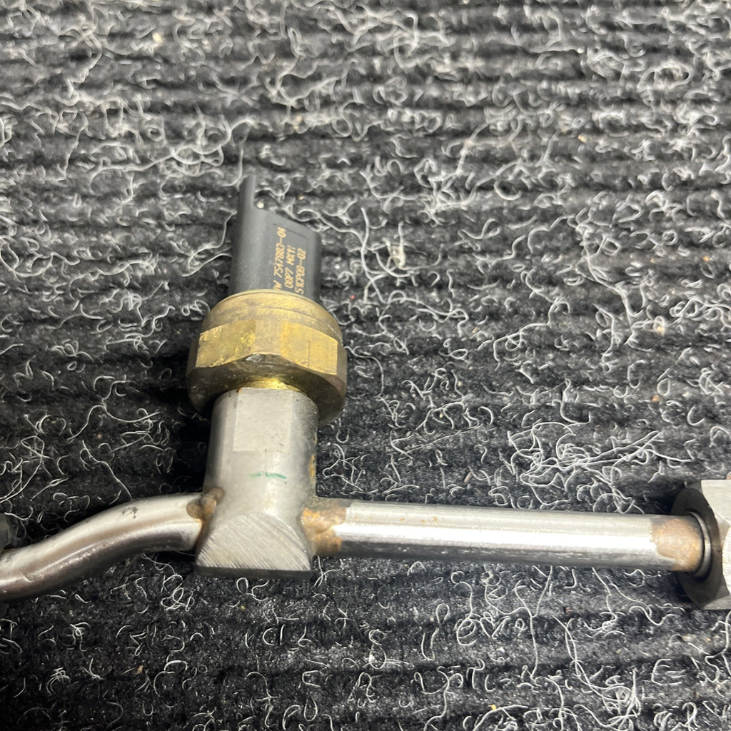 ☑️ 07-13 BMW E82 E90 E60 335I 535I N54 LOW PRESSURE FUEL SENSOR SUPPLY LINE PIPE