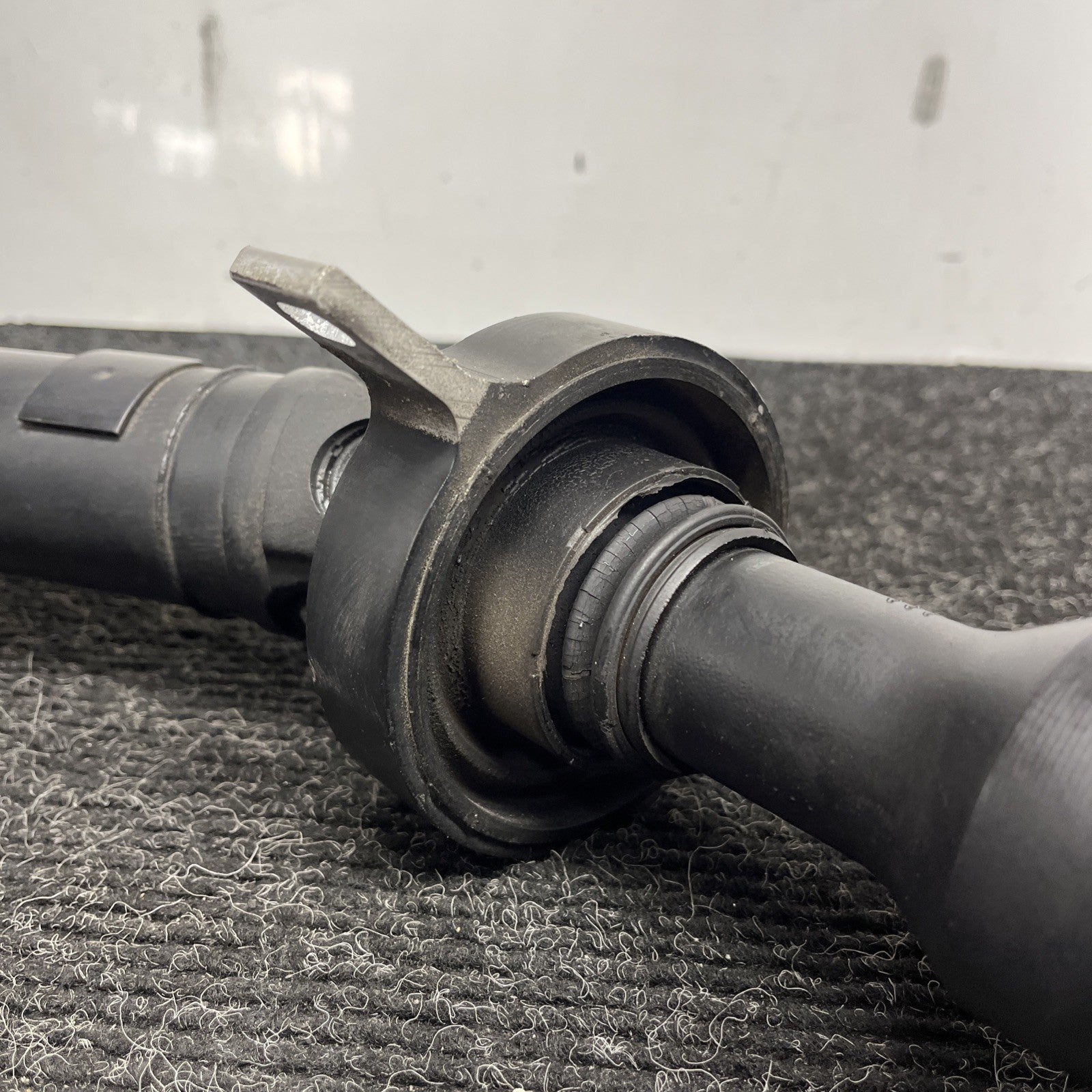 ☑️ 2008 BMW 335xi N54 N55 E92 E90 AT AWD xi Rear Drive Shaft 1288mm 26107574679