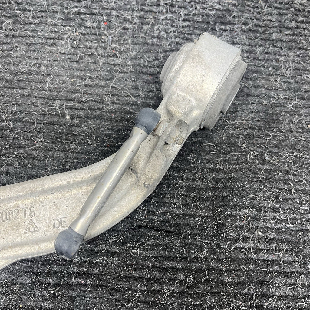 ☑️ 07-13 BMW X5 E70 LCI AWD FRONT LEFT DRIVER UPPER CONTROL ARM SUPPORT OEM