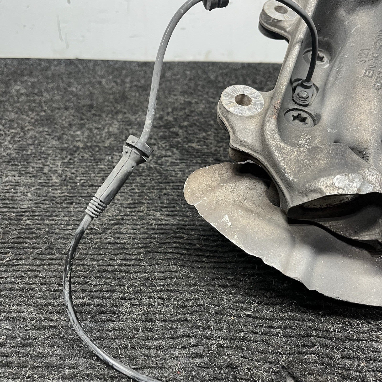 ☑️ 2012-2016 BMW 328I F30 RWD FRONT DRIVER SIDE WHEEL HUB SPINDLE KNUCKLE OEM