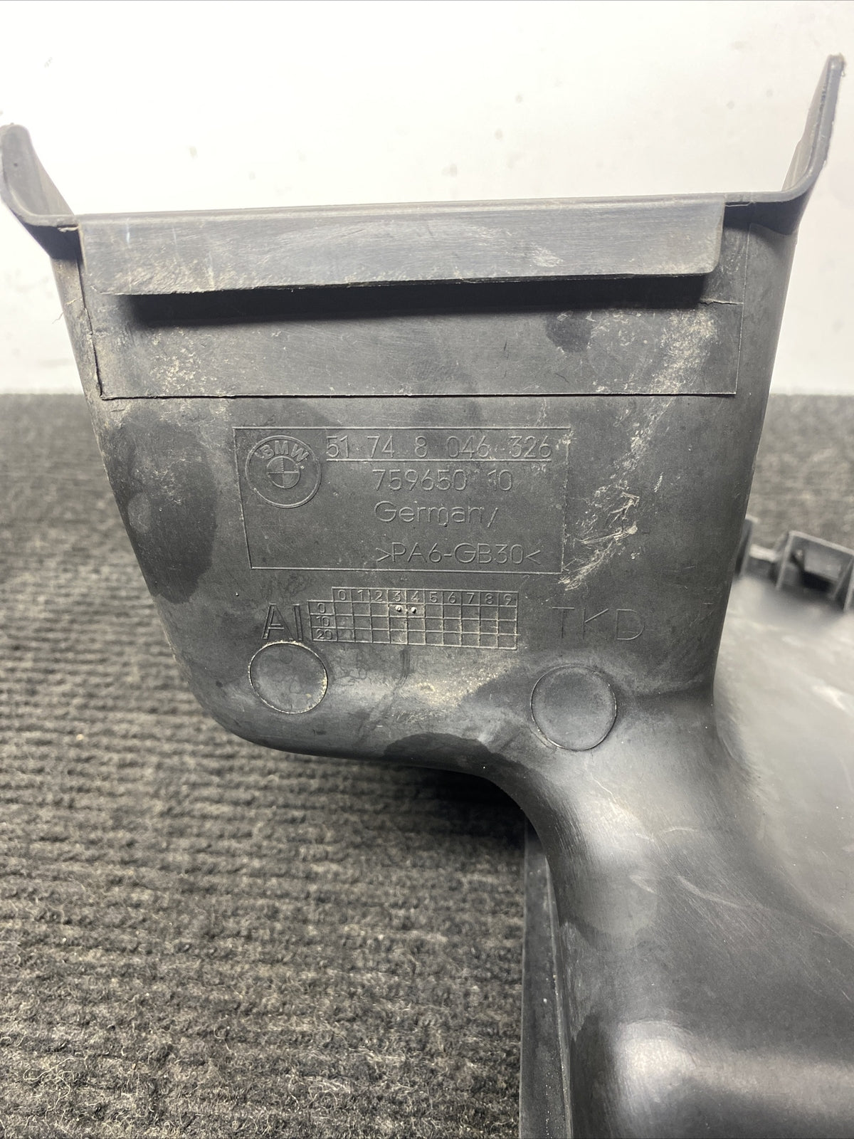 ☑️ 08-13 BMW E82 E88 N54 N55 MSPORT Front Right Passenger Air Duct Brake Vent