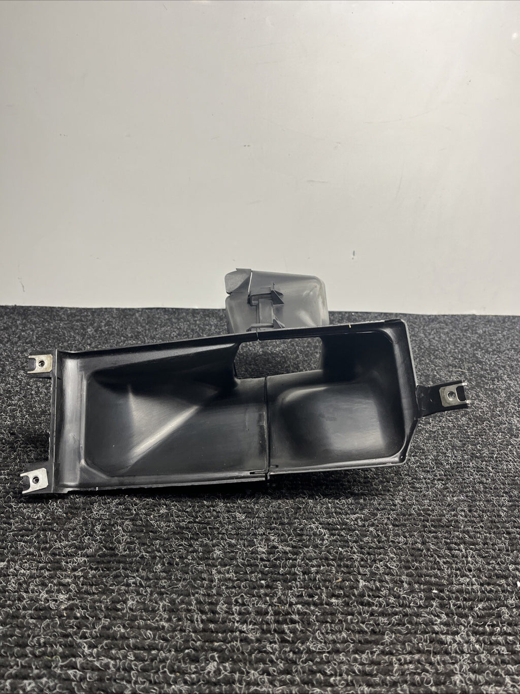 ☑️ 07-13 BMW E92 E93 335i 335xi Coupe Convertible Air Duct Front Right 8045348