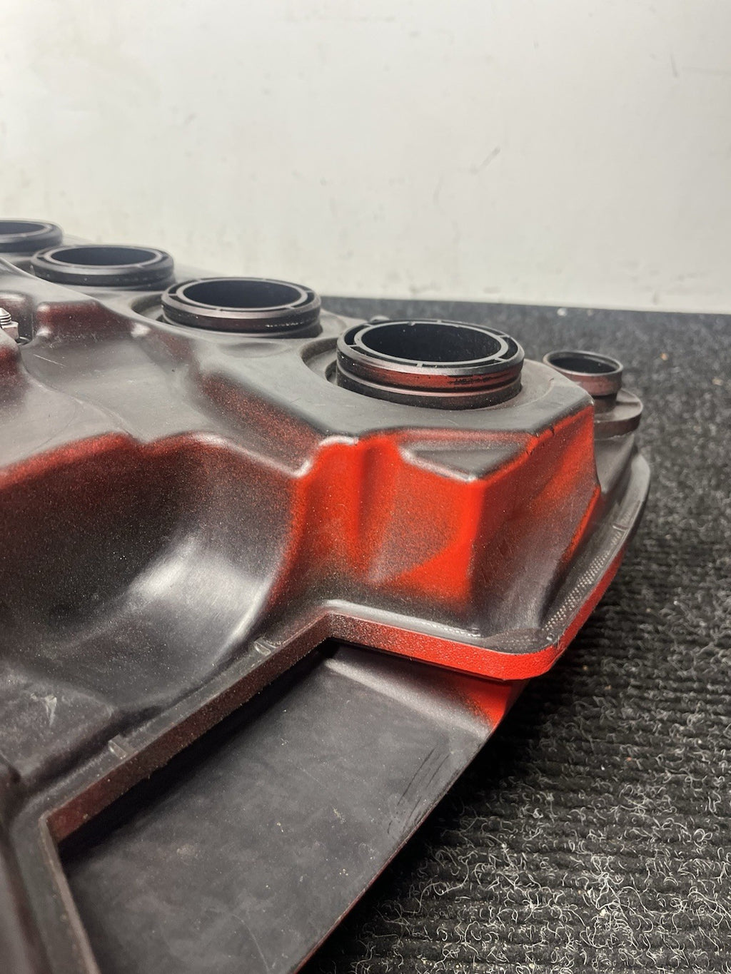 ☑️ 08-13 OEM BMW M3 E90 E92 E93 Air Intake Manifold Engine Cover Plenum S65 V8