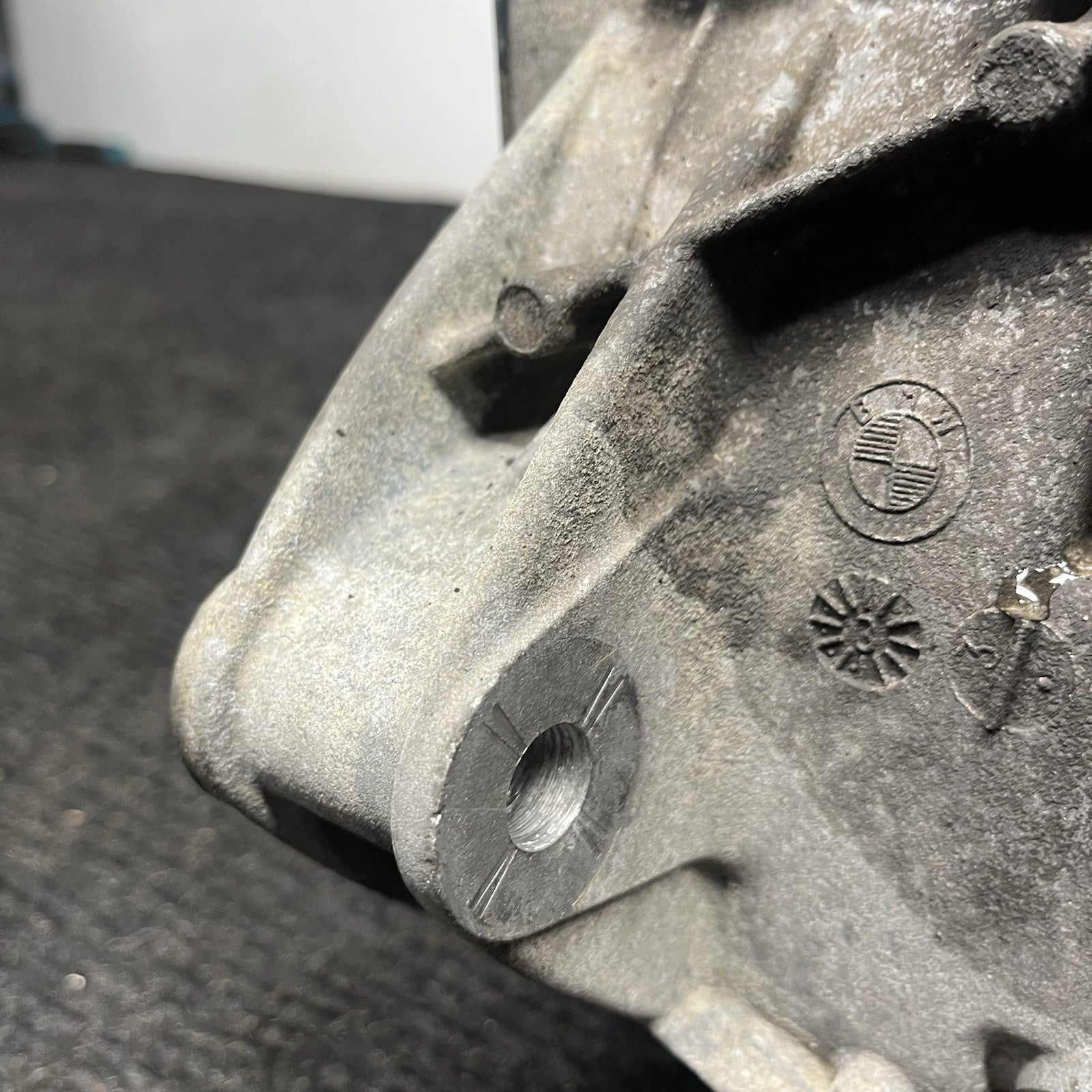 ☑️ 01-06 BMW E46 330i 330CI M/T MANUAL REAR DIFFERENTIAL CARRIER 3.07 RATIO OEM