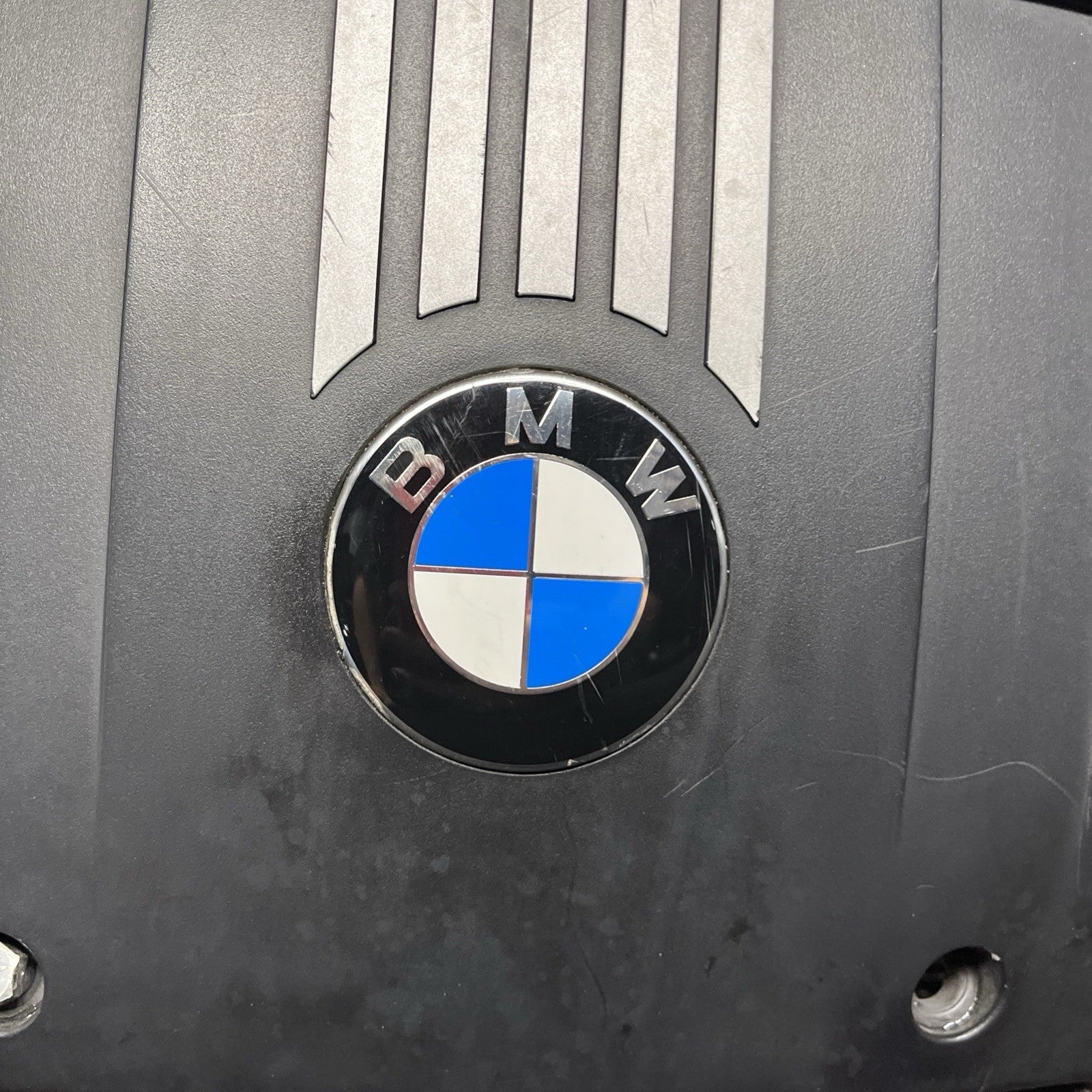 ☑️ OEM BMW E88 E90 E92 E93 Engine Cover N54 Head Cylinder Ignition Coil Covering