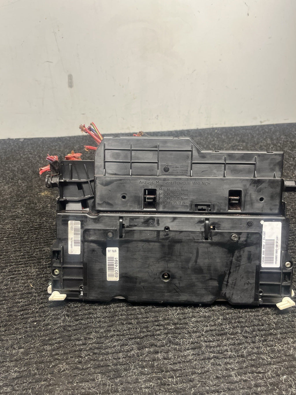 ☑️ 00-05 BMW 3 Series E46 OEM Fuse box block panel with fuses & relays 8 364 542