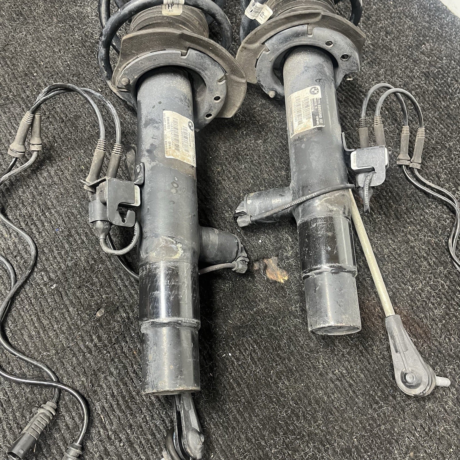 ☑️ OEM BMW F22 M235i M240i Front Spring Strut Shock Absorber Pair VDC